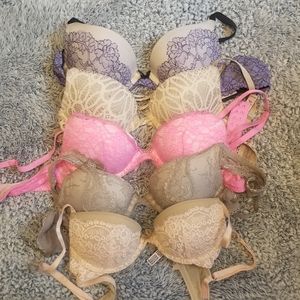 5 32A Push Up Bras